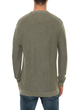 Lade das Bild in den Galerie-Viewer, C-Neck Sweater
